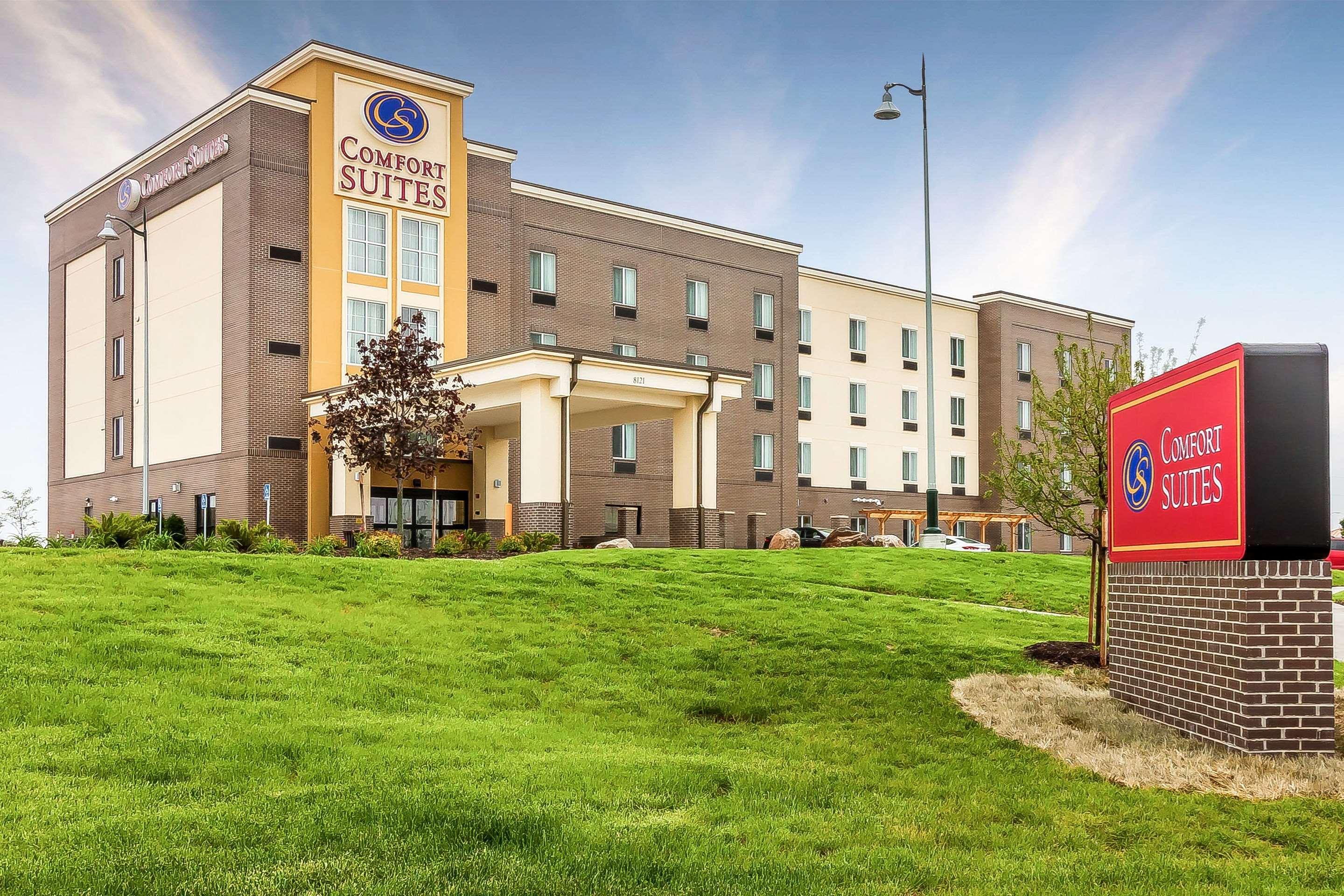 Comfort Suites La Vista Exterior photo